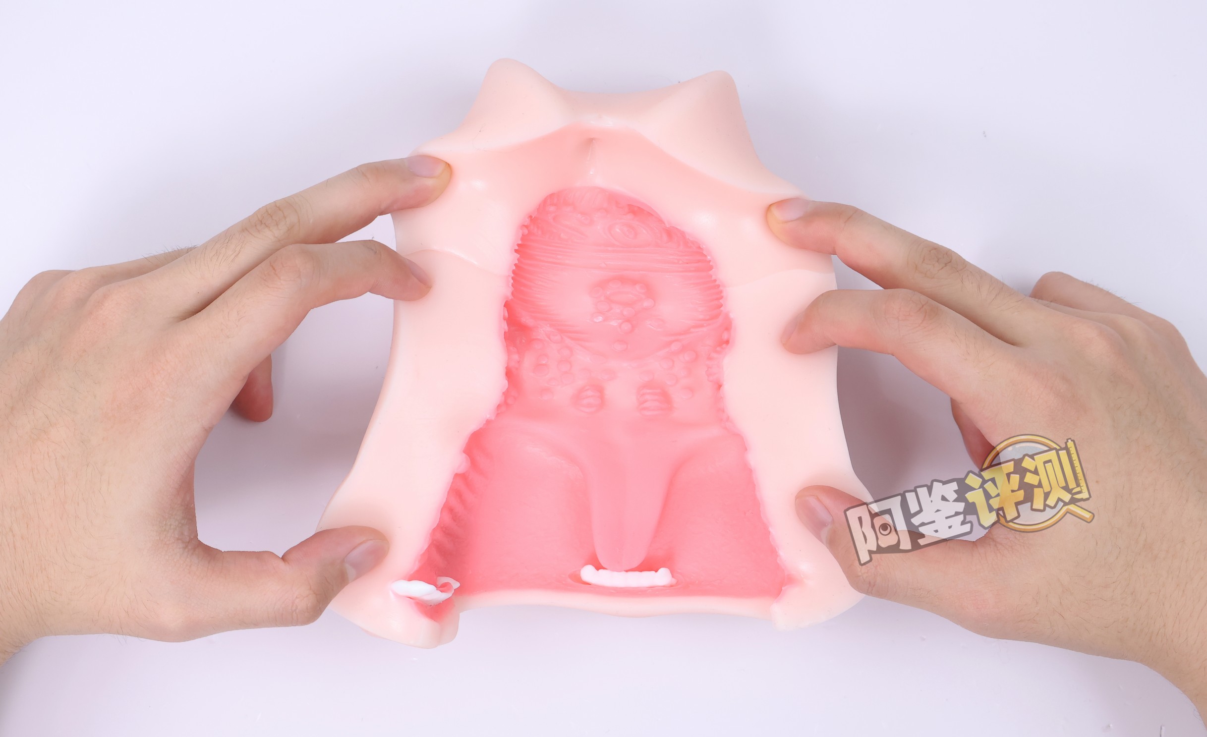 YUU——“元气猫娘”评测!二次元“纸片人”口交飞机杯,只有一个角度的猫娘造型