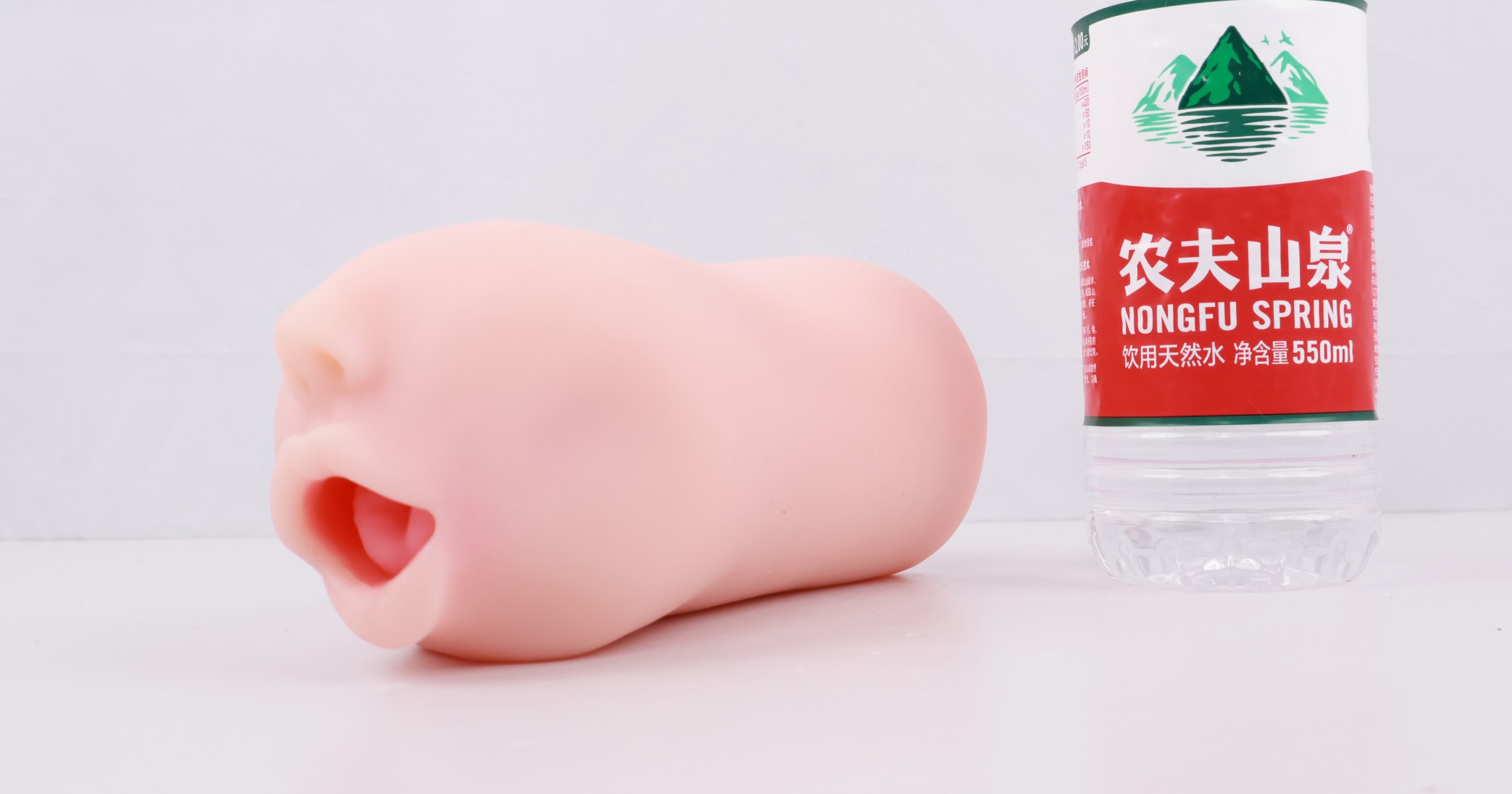 LoveFactor——“完堕肉舌”评测!碧池系真空口交造型!大舌头+深喉感简单粗暴