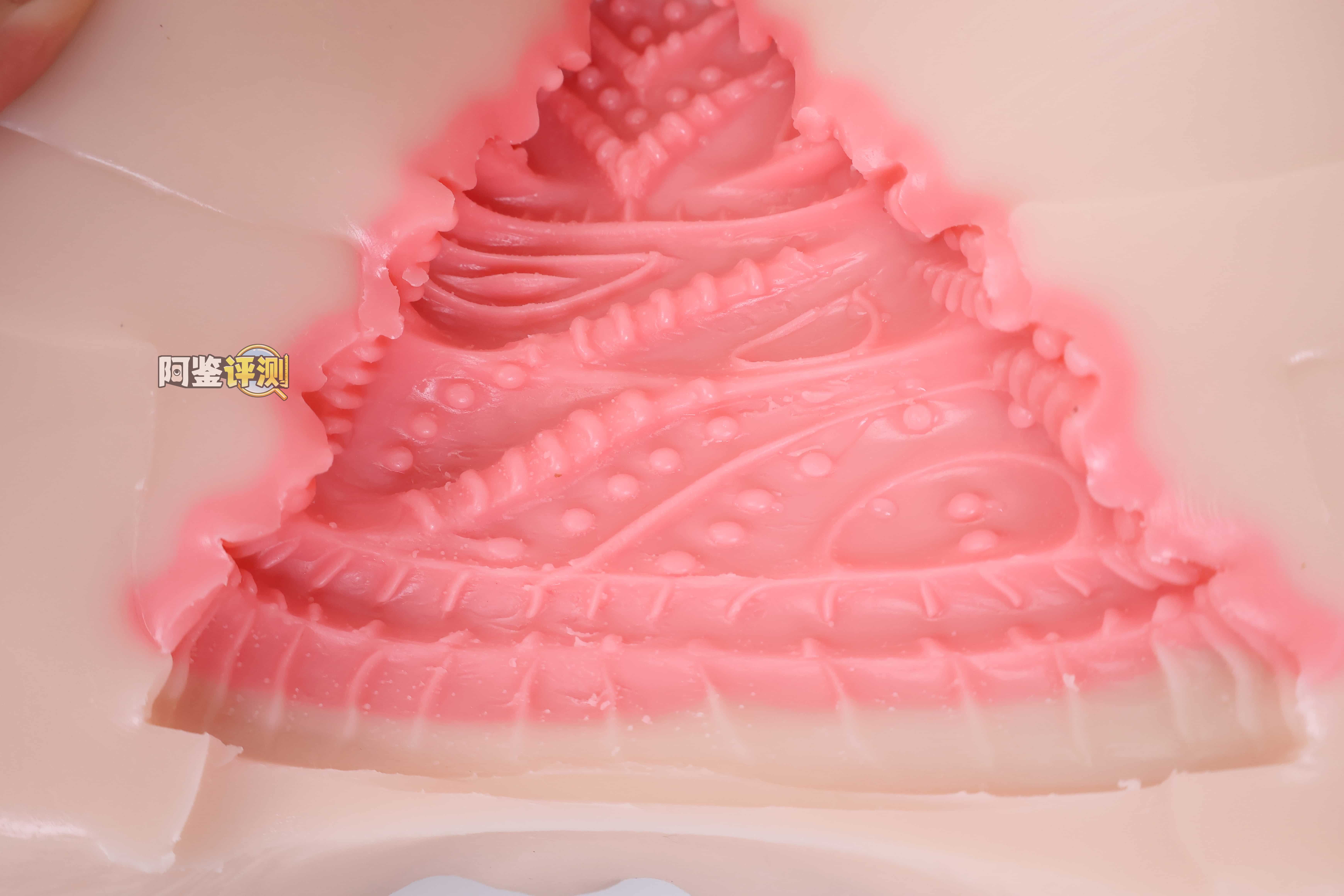 yokubou——“火热应援团（半身）”评测！小臀模前作的延续半身款，终于有一款带软胸的小身体了！