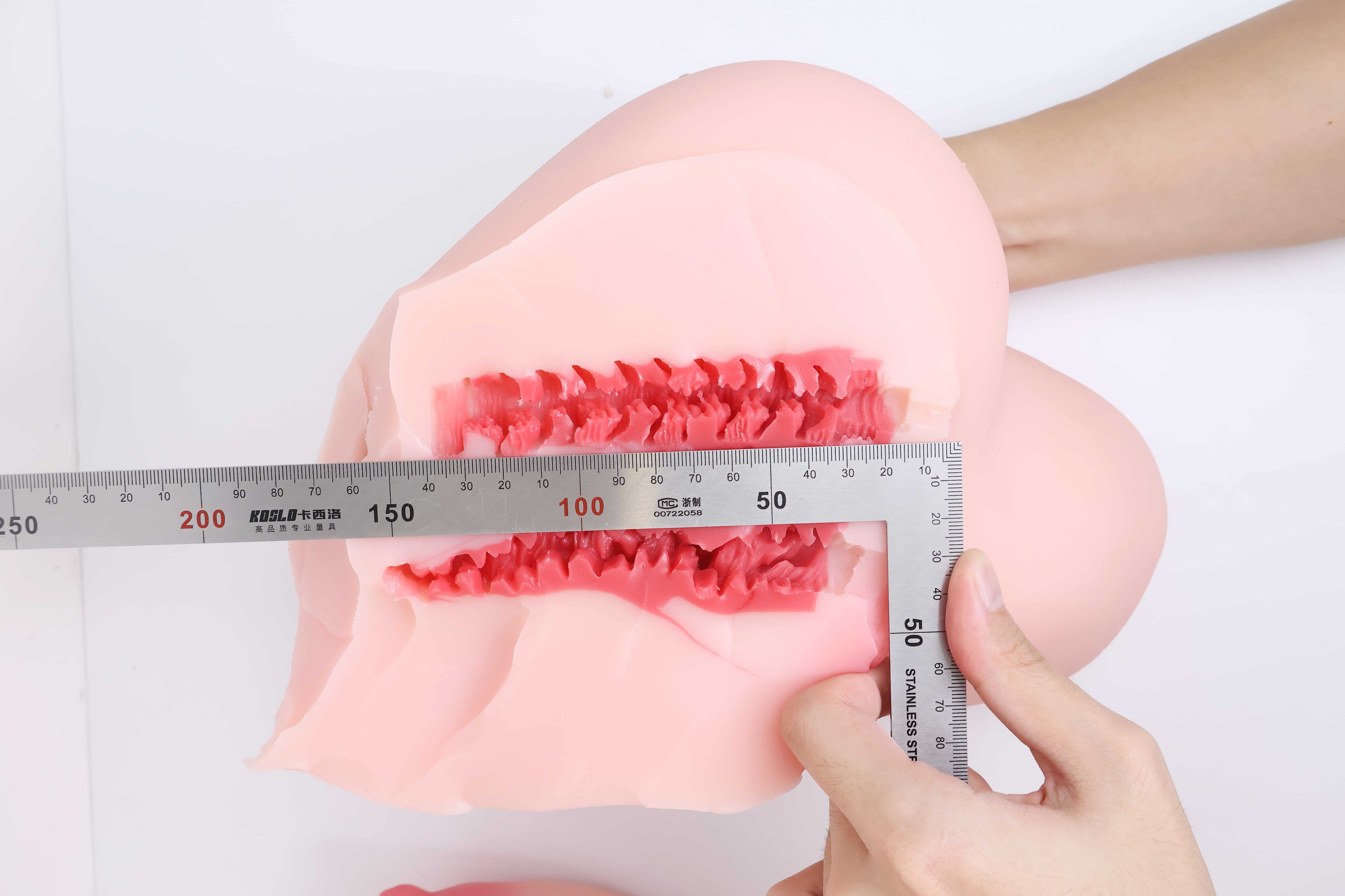 GOSE——"小鬼魔皇2代"评测!挑战极限的爆乳大倒模,极端身材的加码高配