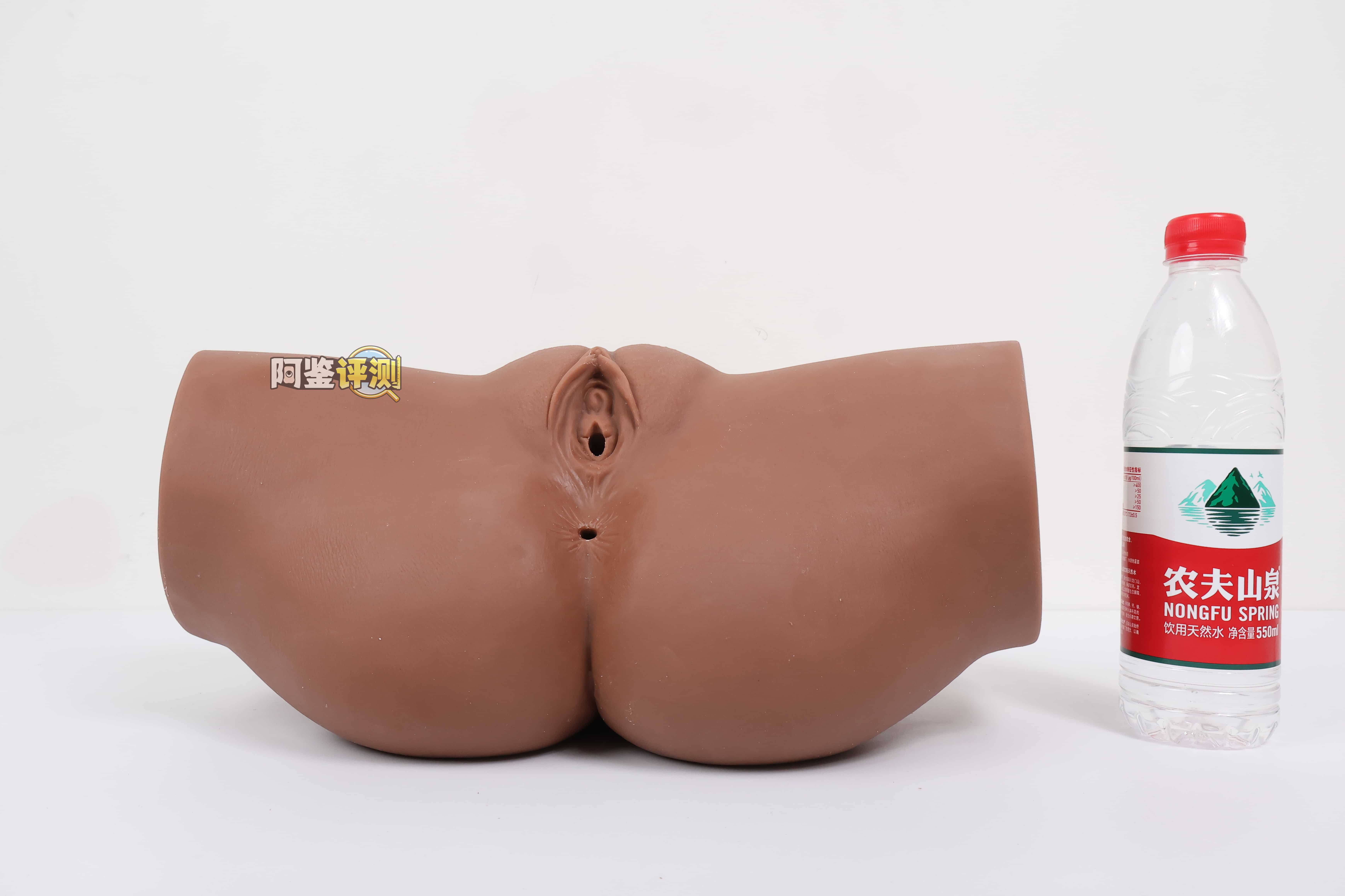 MUNI——”埃及艳后PRO”评测!跨部接触面超大的一字马臀模,厚实腰部带来的独特体积感