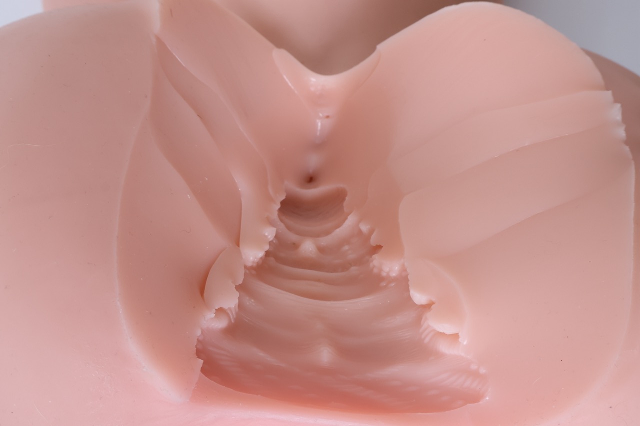 傲川——”水野2”评测!全身慢玩材质的超大型倒模,软感够真实,保养起来也够辛苦!